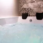 Boutique Ochsen Self-check-in Szálloda 3*